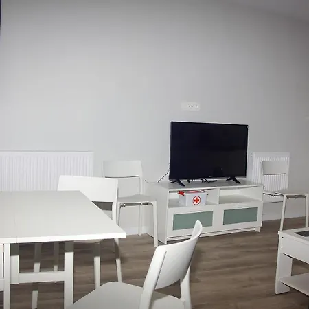 Gyc Viviendas Gold Apartman